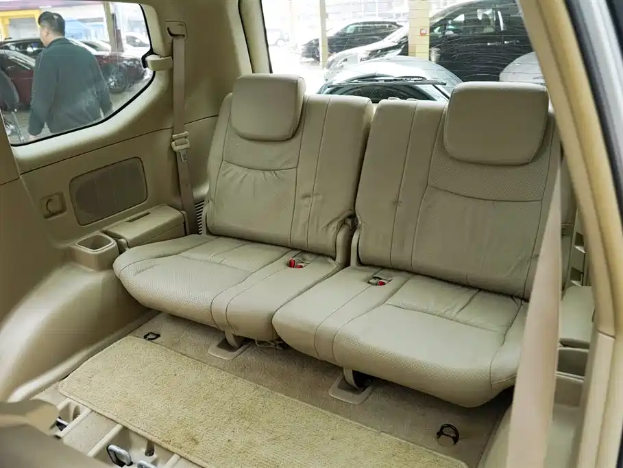 Toyota Prado 2006 4.0L Automatic VX NAVI Edition фото 5