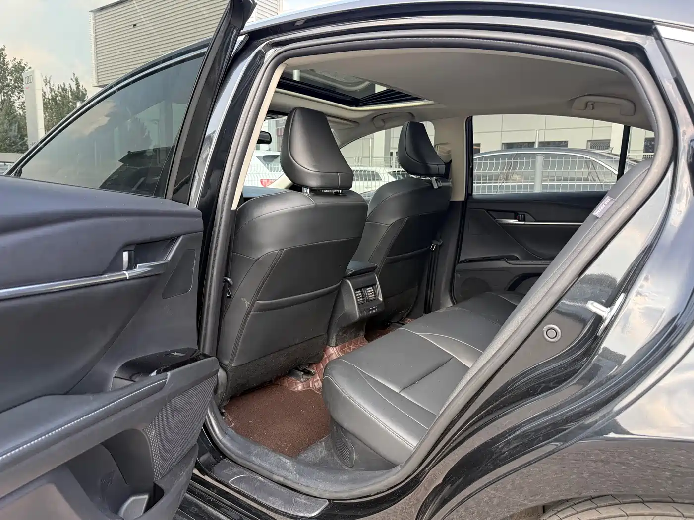 Toyota Camry 2025 2025 Dual Engine 2.0HG Glory Edition