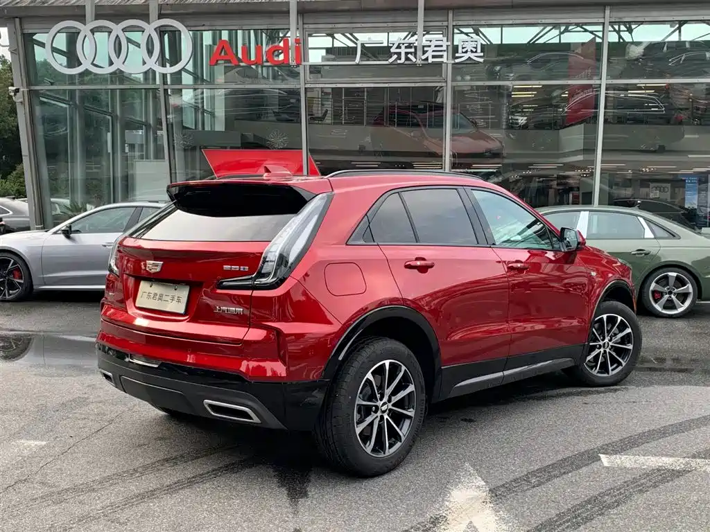 Cadillac XT4 2023 2024 28T 4WD Luxury Edition