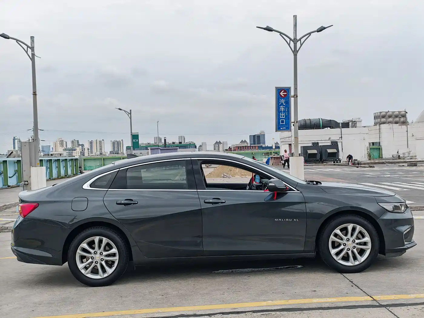 Chevrolet Malibu XL 2017 1.5T Auto Sport Edition фото 4