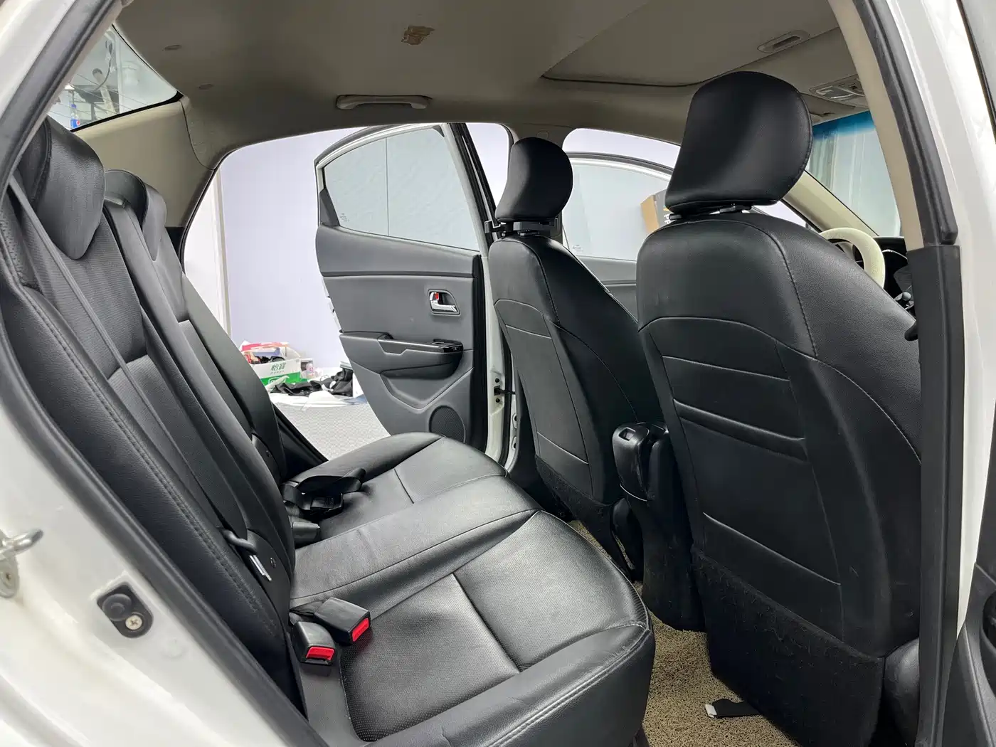 Kia K2 2012 2011 Sedan 1.6L AT Premium