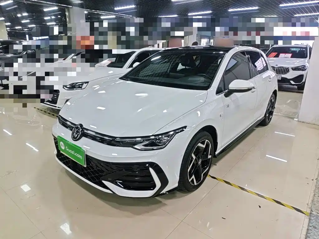 Photo 1 - Volkswagen Golf