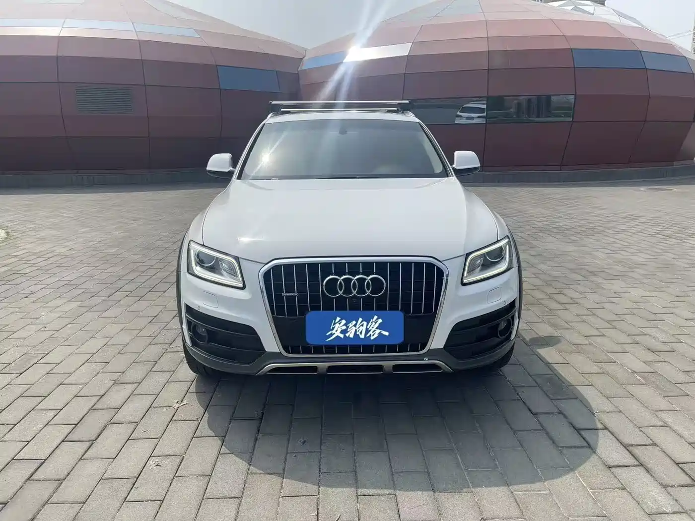 Audi Q5 2017 Plus 40 TFSI Technology фото 2