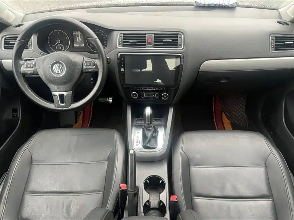 Volkswagen Sagitar 2014 Facelift 1.4TSI Automatic Luxury фото 7