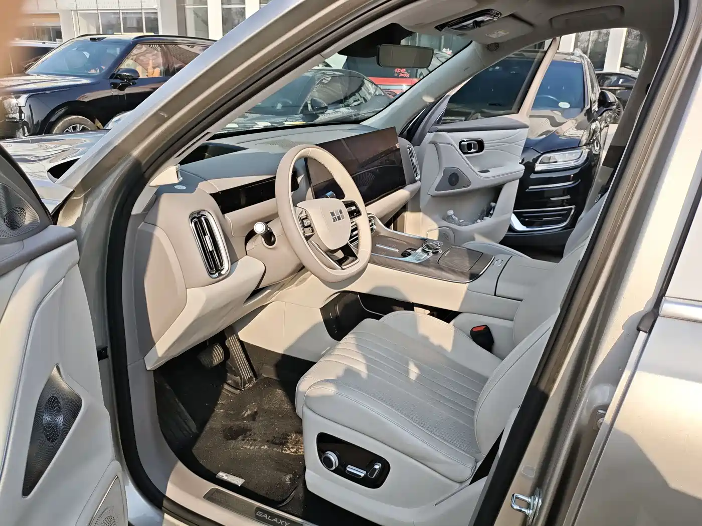 Geely Galaxy Galaxy M9 2025 Base Model фото 7