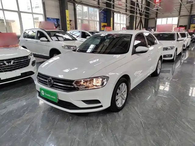 Volkswagen Bora 2023