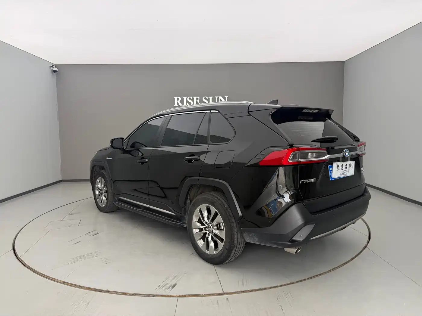 Toyota Wildlander 2021 Hybrid 2.5L E-CVT 2WD Luxury Edition фото 5
