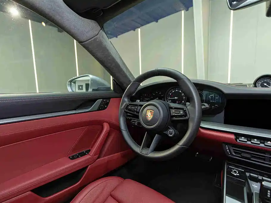 Porsche 911 2023 Carrera 3.0T фото 12