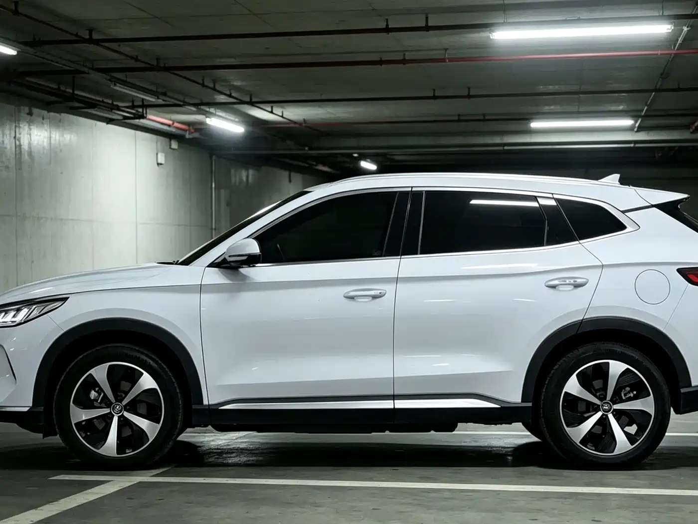 BYD Song PLUS PHEV 2021 DM-i 110KM Flagship PLUS фото 3