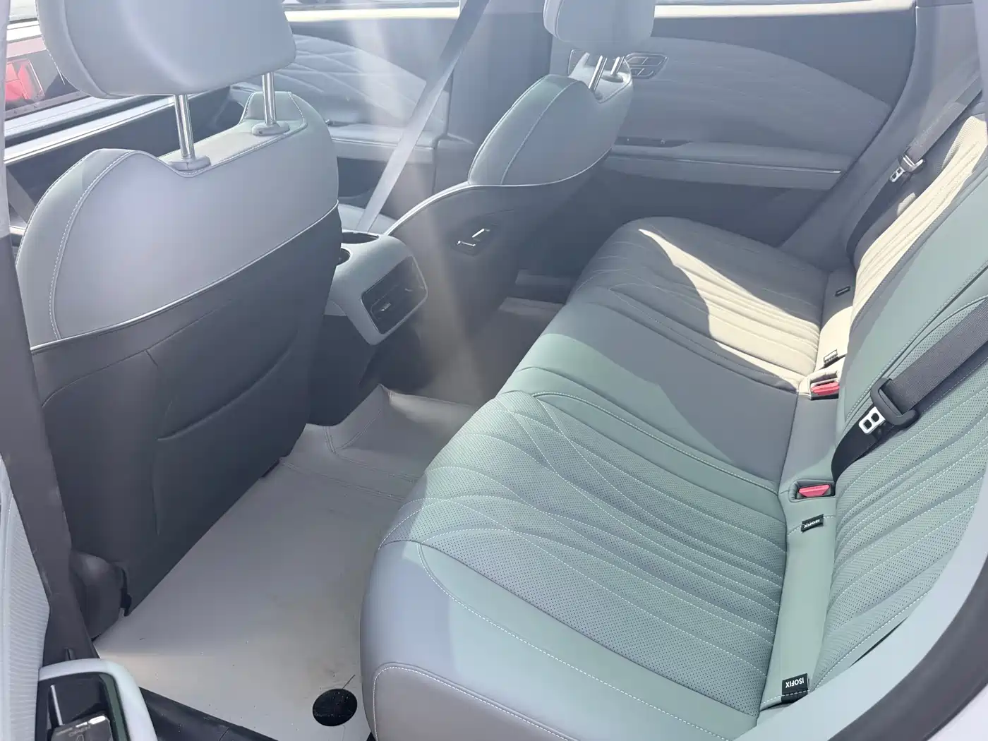 GEELY GALAXY GALAXY E8