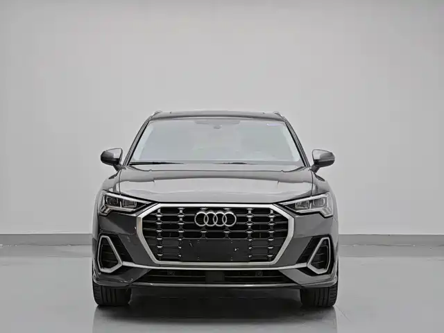 Audi Q3 2023 35 TFSI Fashion Dynamic (1.4T) — фото 2