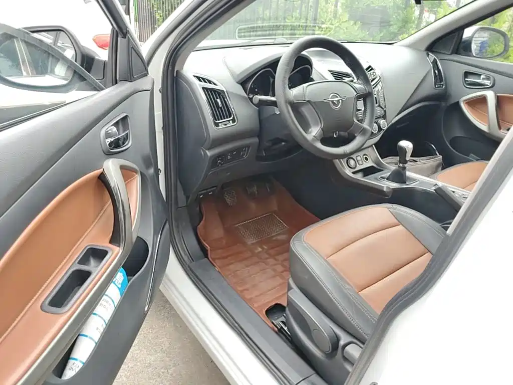 Haima S5 2014 2014 1.6L Manual Smart Joy