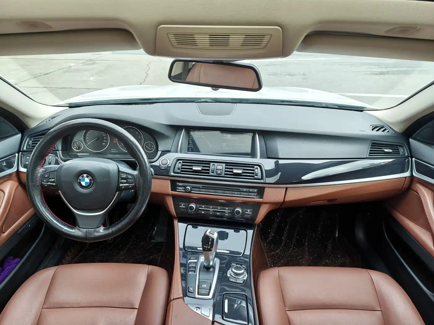 BMW 5 Series 2017 520Li Classic Edition фото 7