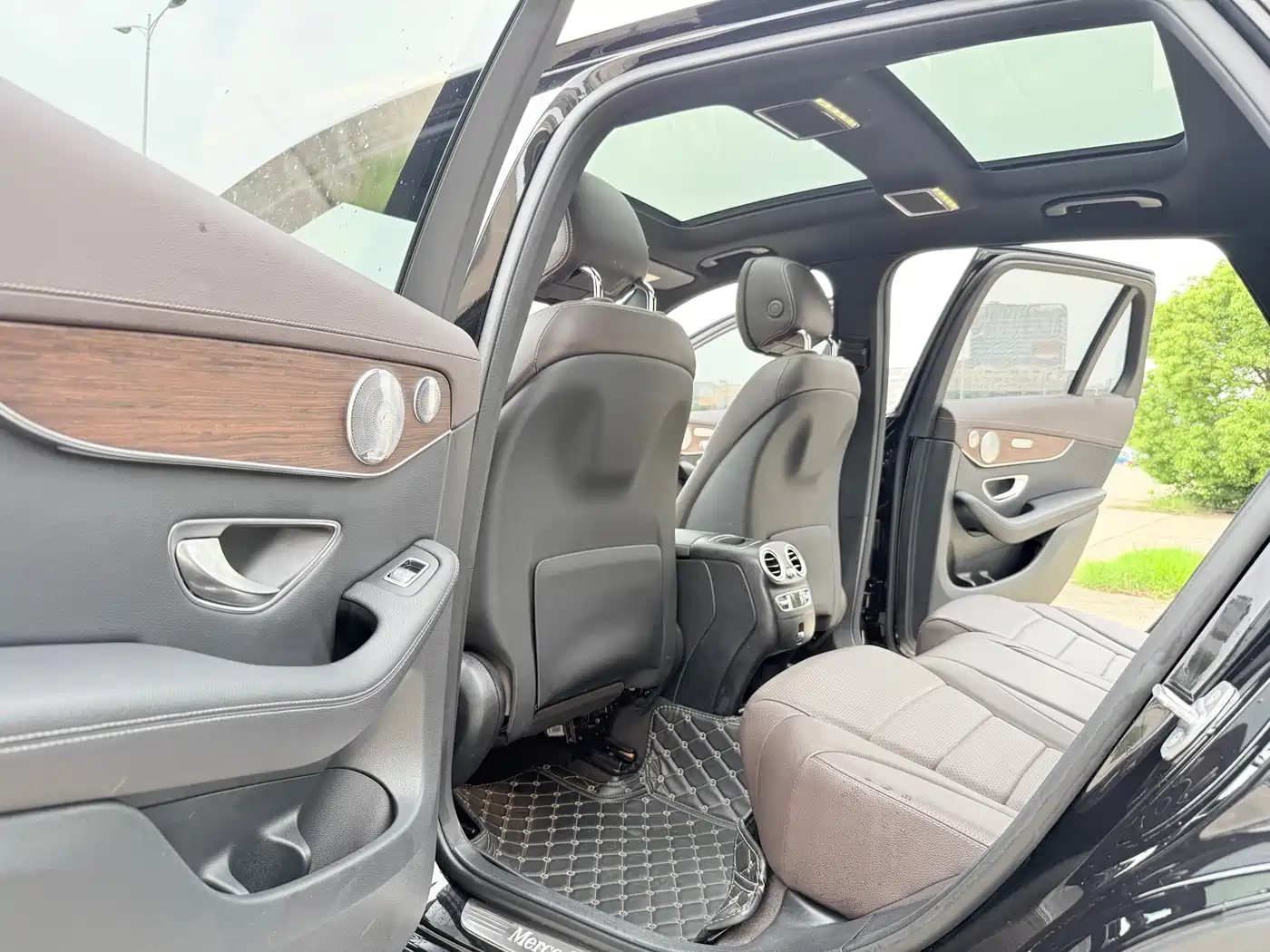 Mercedes-Benz GLC 2021 GLC 300 L 4MATIC Luxury фото 16