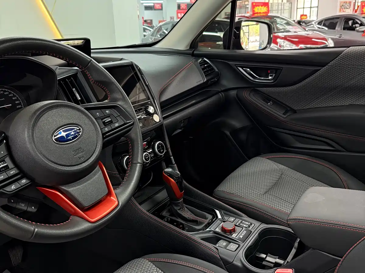 Subaru Forester 2024 Model 2.5i AWD X Sport Edition EyeSight фото 12