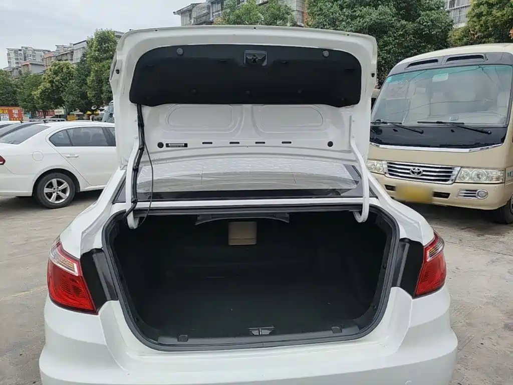 Changan Eado 2014 2014 1.6L Automatic Premium