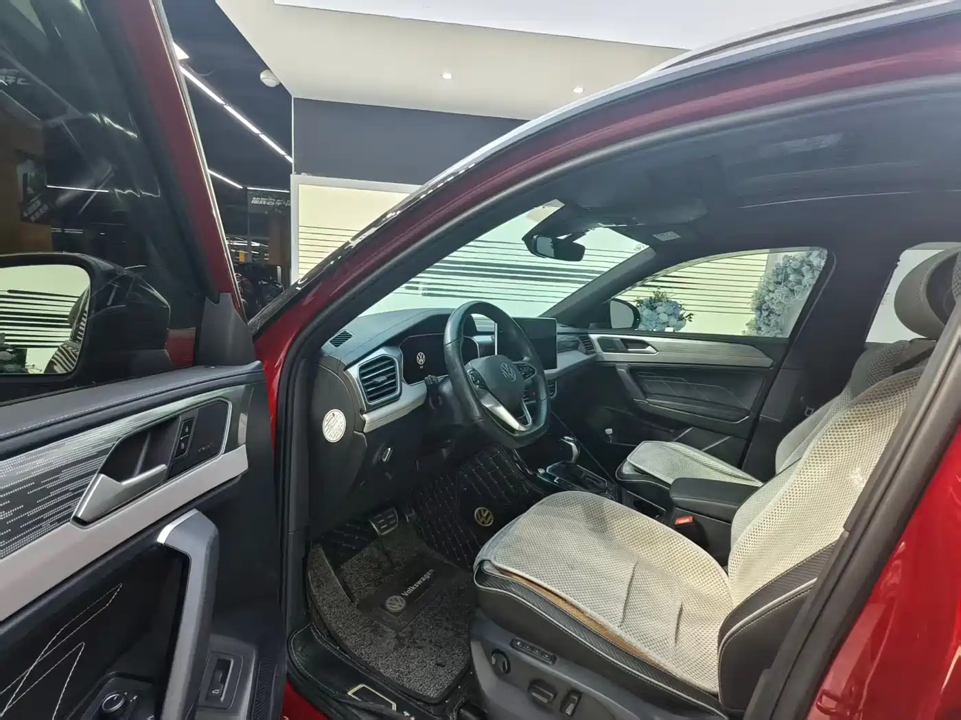 Volkswagen Tayron X 2023 380TSI 4WD Flagship Smart Edition фото 4