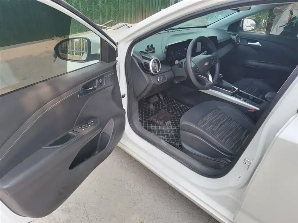 Chevrolet Monza 2024 1.5L Dual-Clutch Enjoyment Edition фото 16