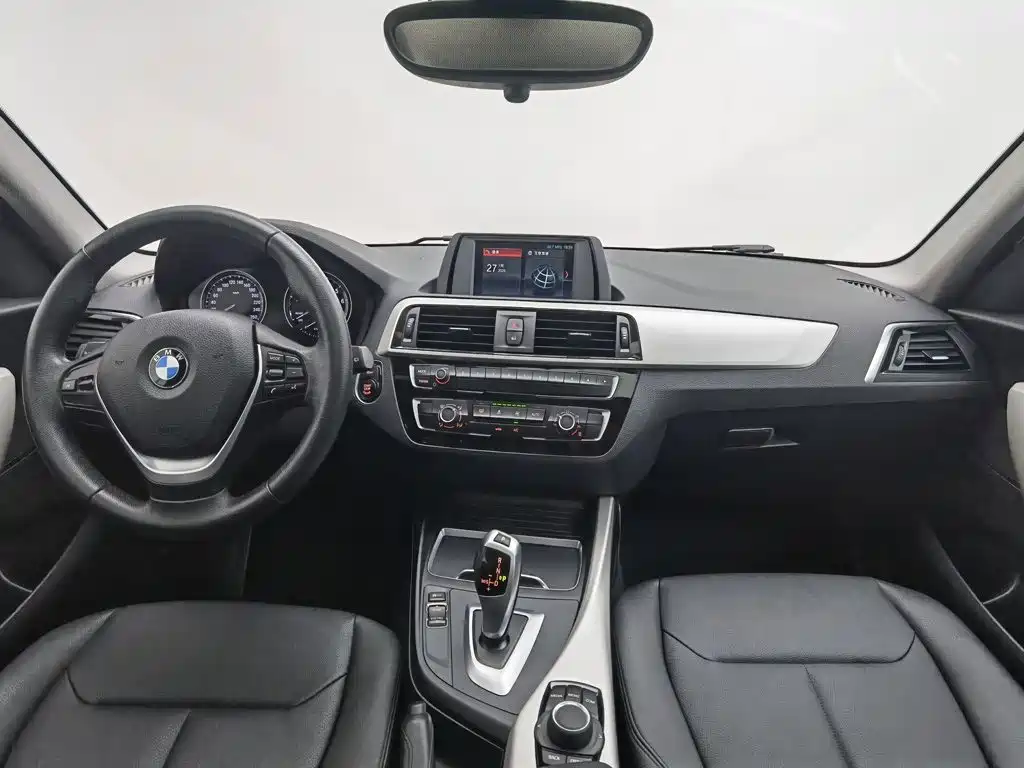 BMW 1 Series (Import) 2019 2018 118i Leading