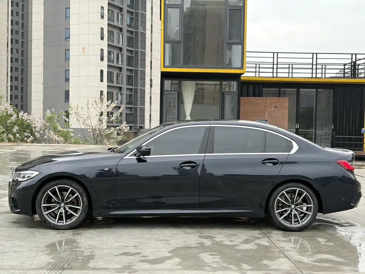 BMW 3 Series 2021 Second Facelift 325Li M Sport Package фото 3