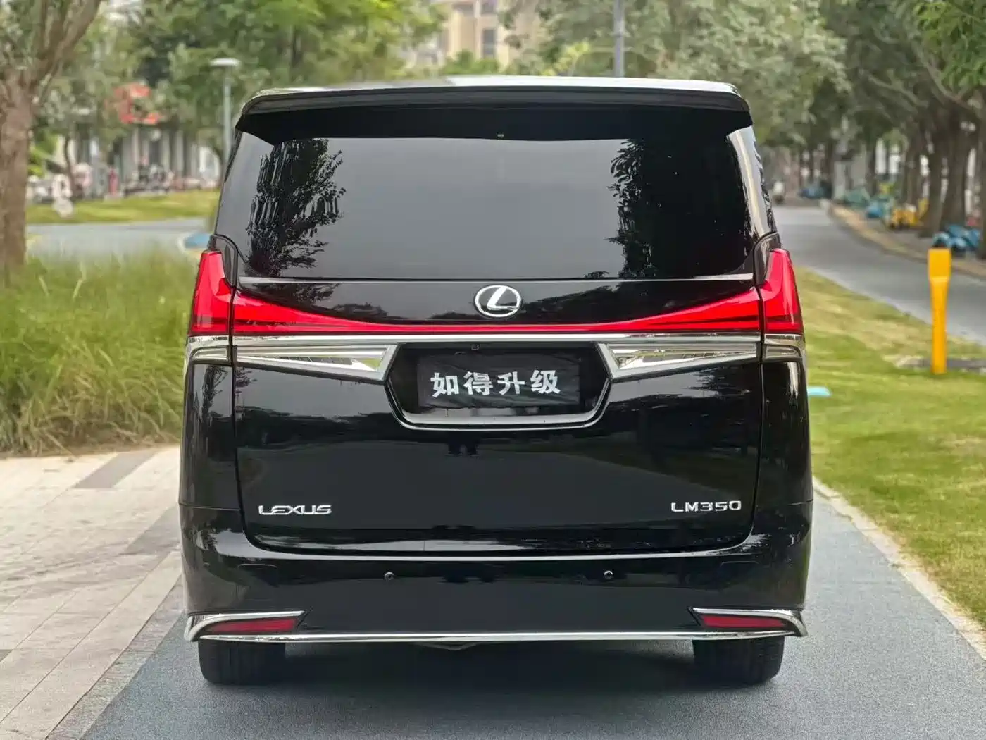 Toyota Alphard 2012 3.5L Luxury Edition фото 8