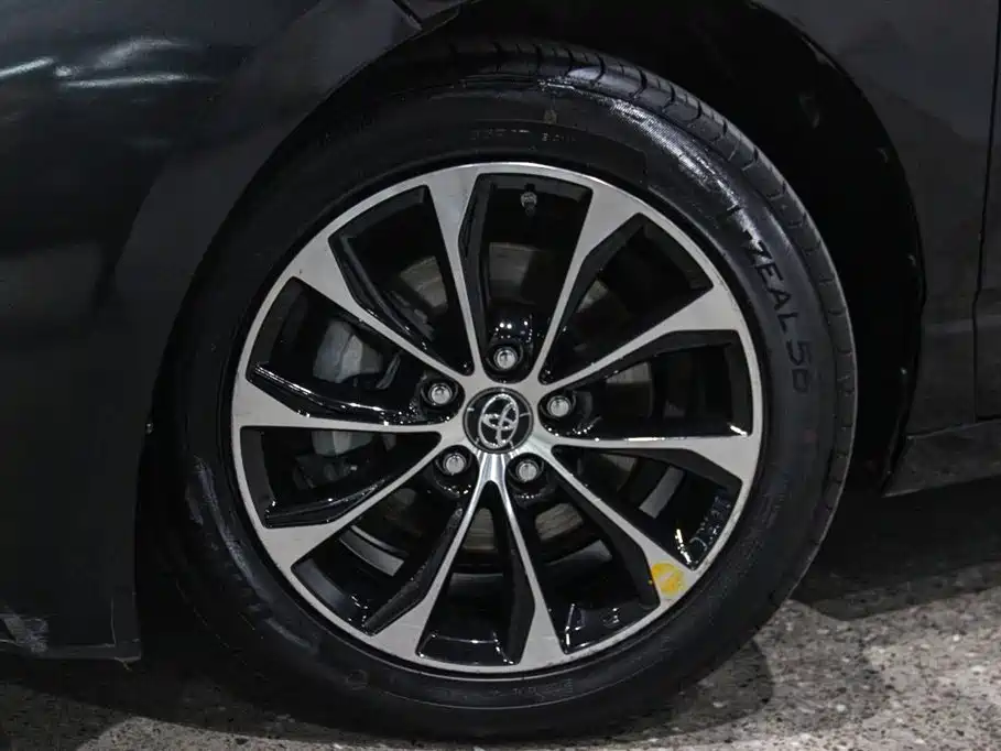 Toyota Avalon 2019 2.0L Luxury Edition (China VI) фото 7
