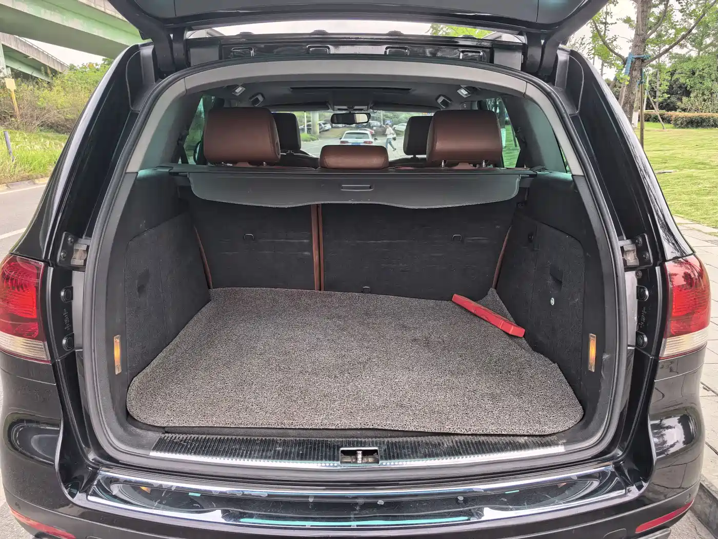 Volkswagen Touareg 2009 3.0T Diesel Luxury фото 12