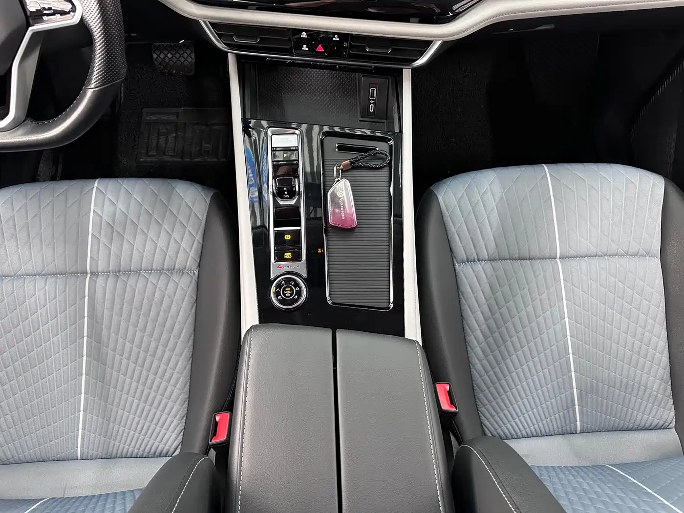 Volkswagen Teramont 2022 380TSI 4MOTION Luxury фото 10