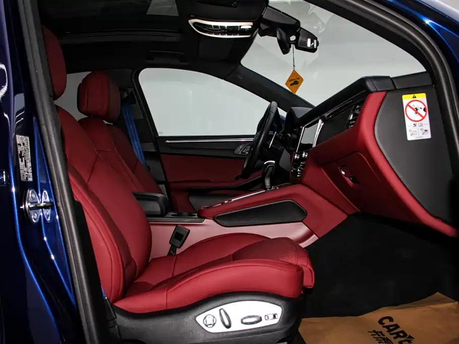 Porsche Macan 2022 Macan 2.0T фото 19