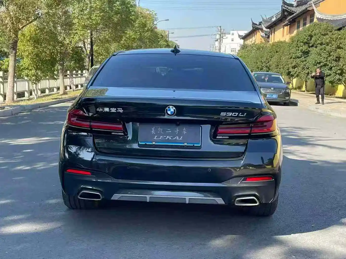 BMW 5 SERIES
