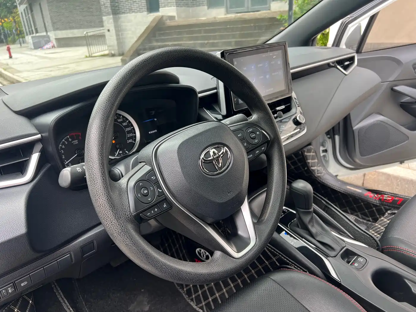 Toyota Levin 2021 185T CVT Luxury Edition фото 15