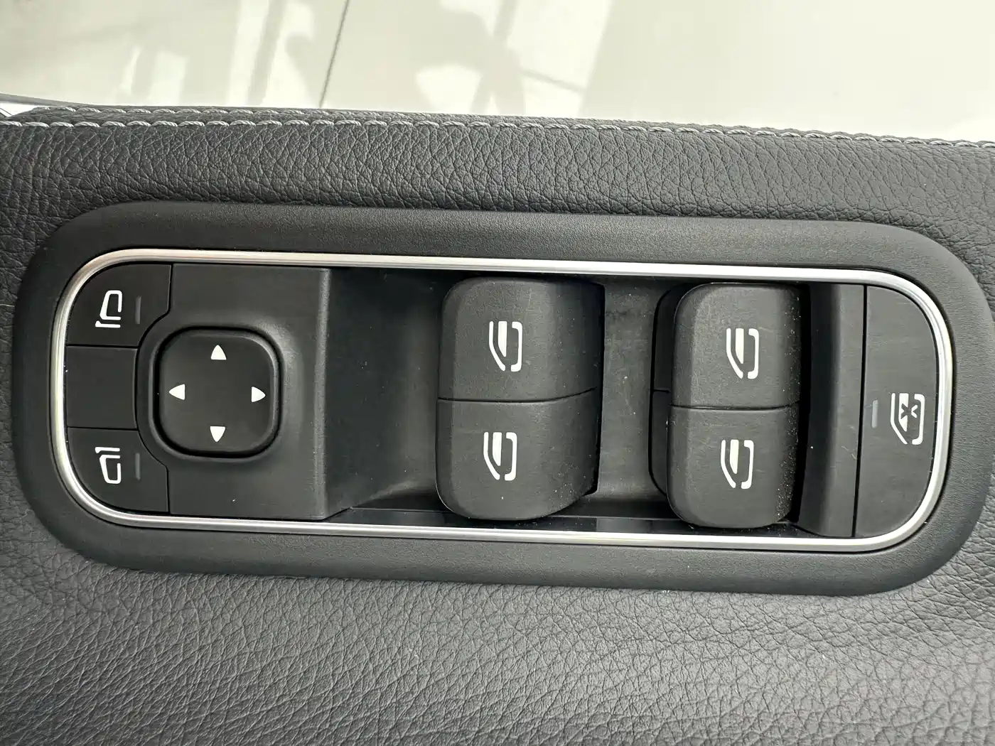 Mercedes-Benz A-Class 2023 A 180 L фото 11