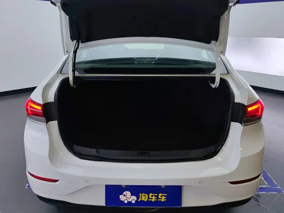 Buick Excelle 2019 18T Auto Connected Elite China VI фото 4
