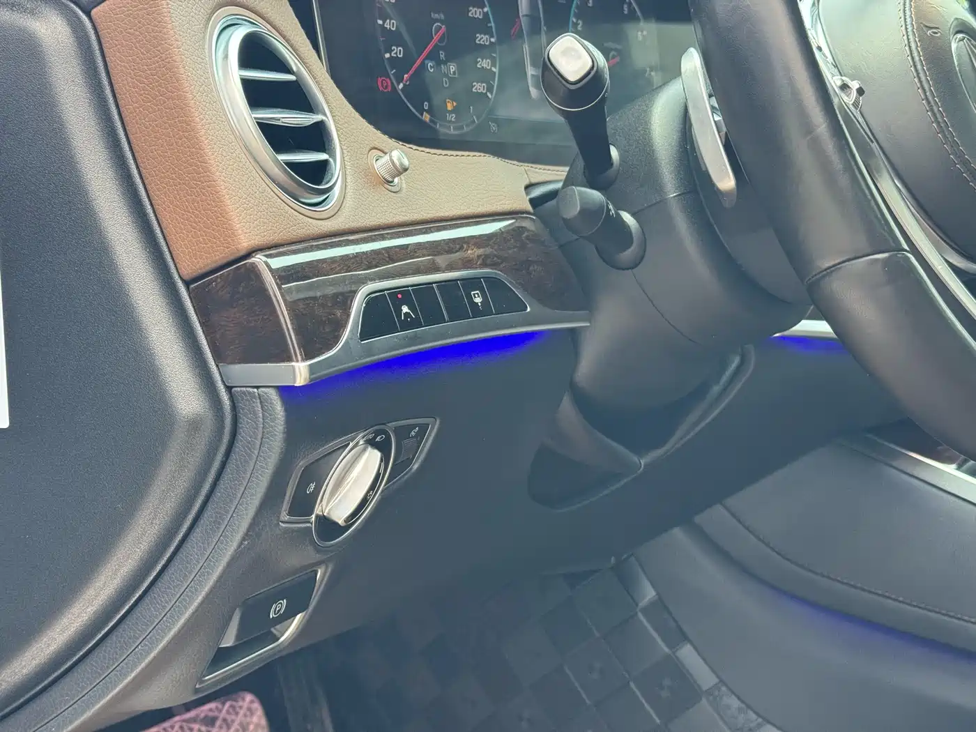 Mercedes-Benz S-Class 2018 S 320 L фото 13