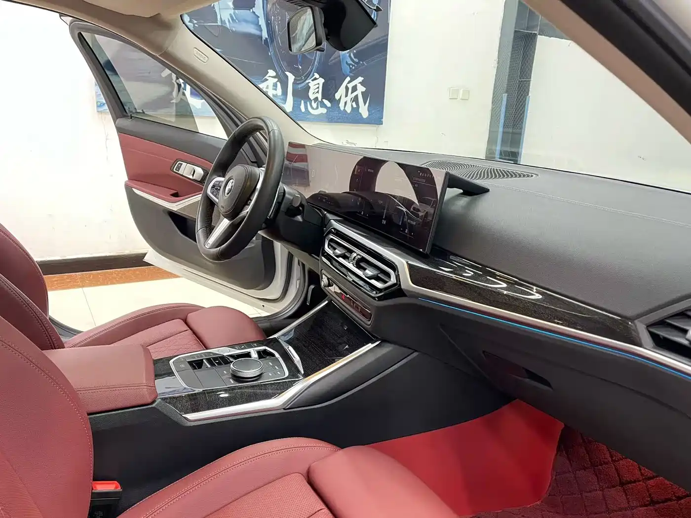 BMW 3 Series 2023 325Li xDrive M Sport Package фото 7