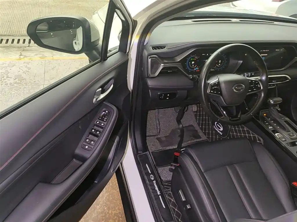 GAC Trumpchi Trumpchi GS4 2021 270T Auto Smart Connect Tech фото 16