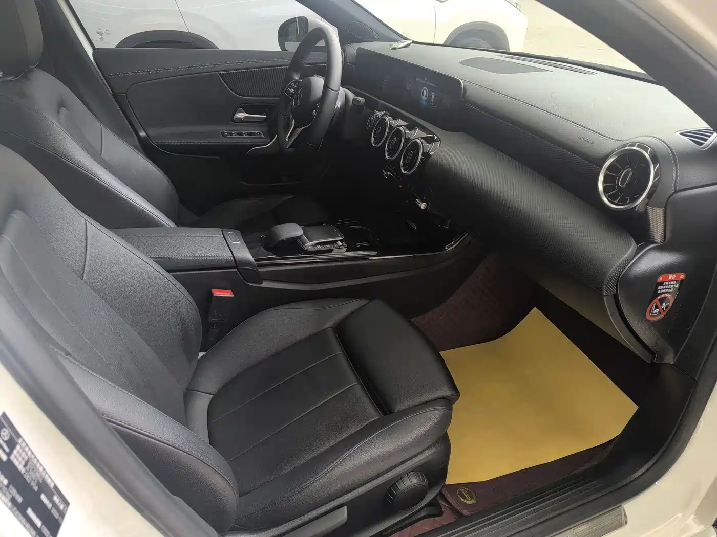 Mercedes-Benz A-Class 2021 A 200 L Sport Sedan Dynamic Type фото 6