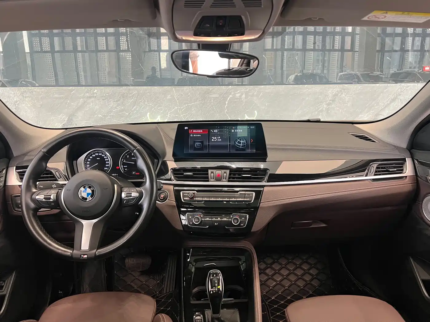 BMW X2 2021 Facelift sDrive25i M Off-Road Package фото 5