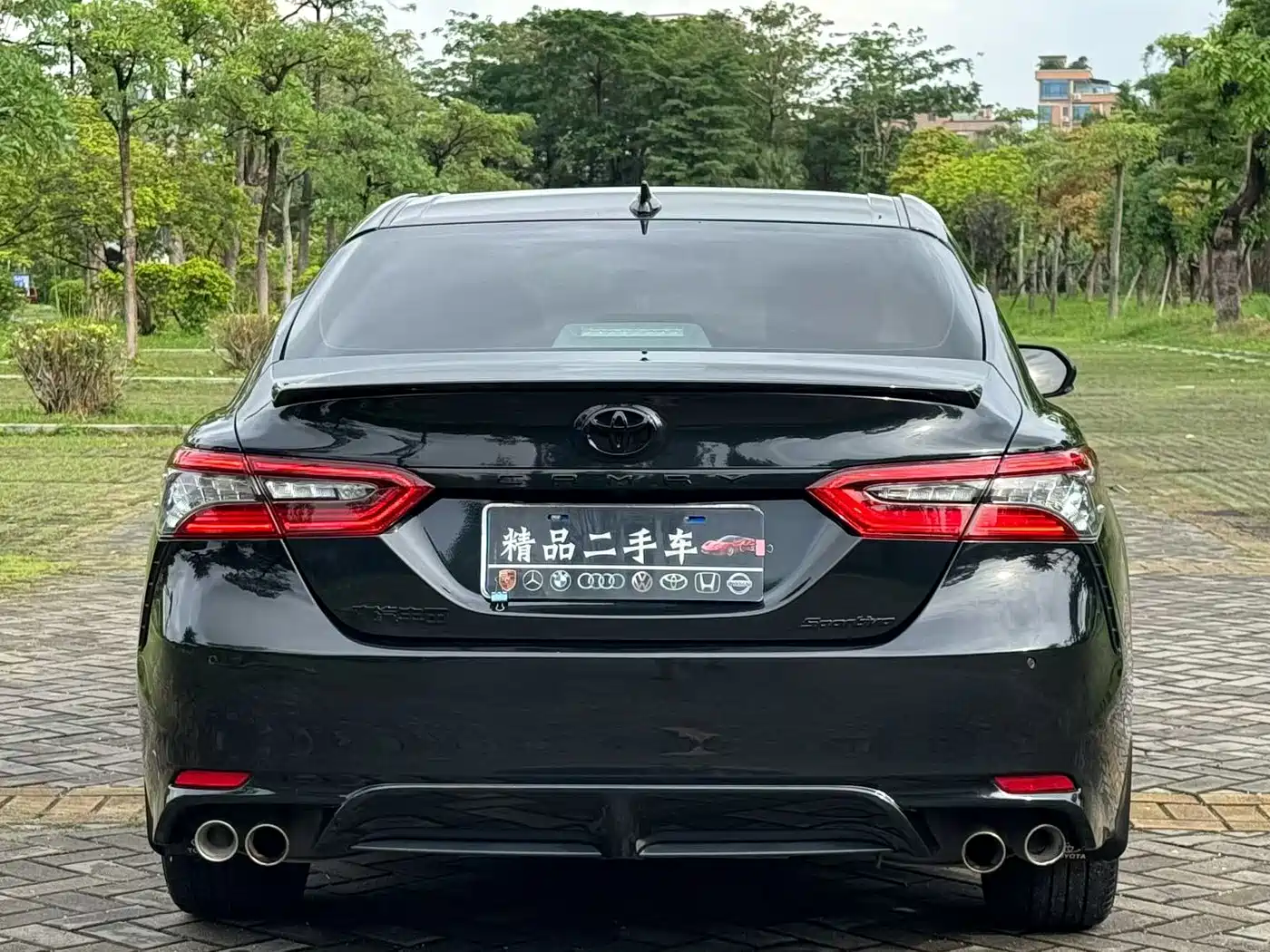 Toyota Camry 2022 2.5S Knight Edition фото 4