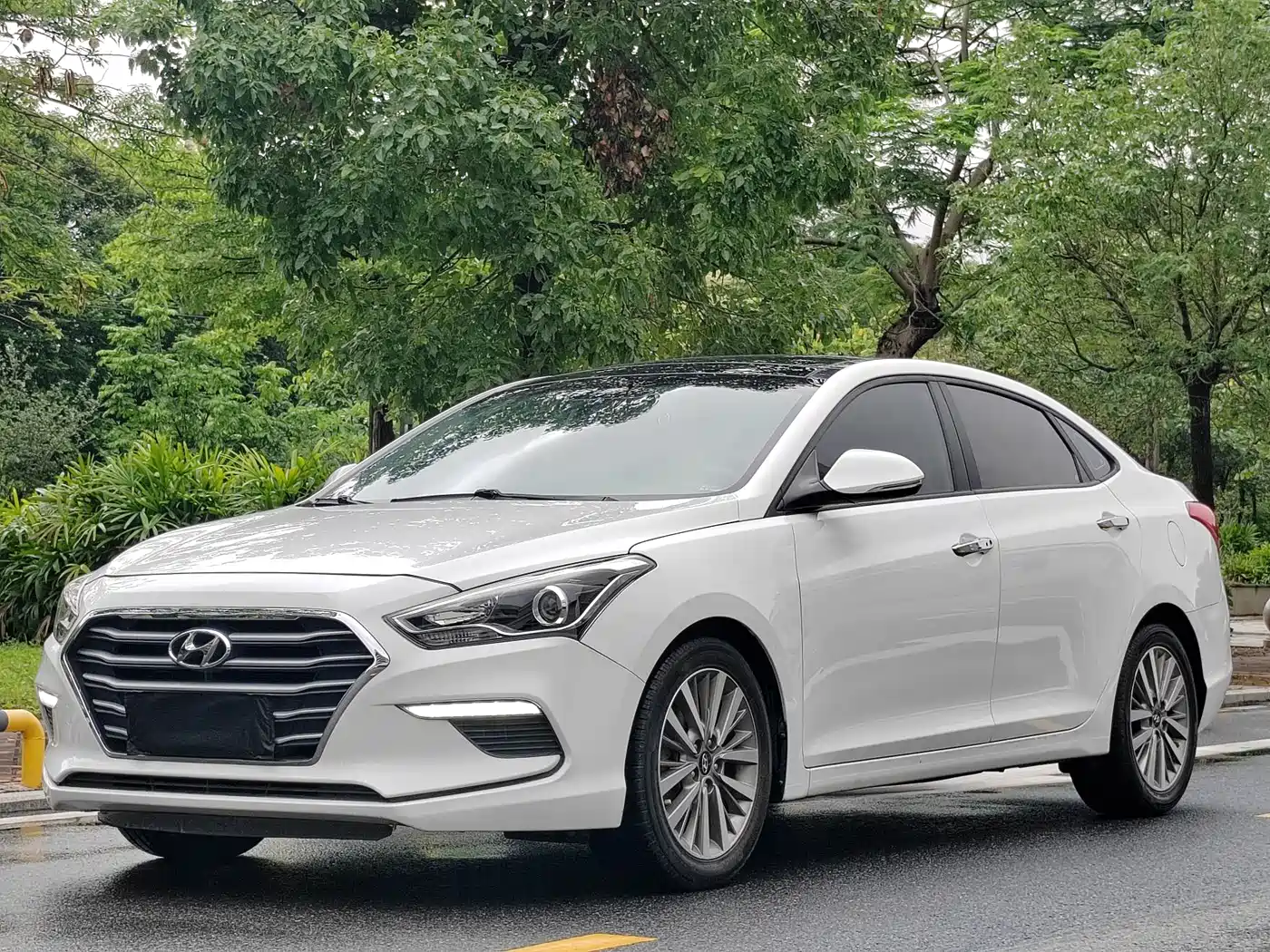 Hyundai Mistra 2017 1.8L Automatic Smart GLS (China V)