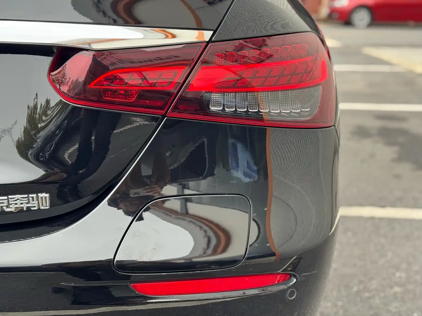 Mercedes-Benz E-Class New Energy 2023 E 350 e L Plug-in Hybrid Sport Sedan фото 34