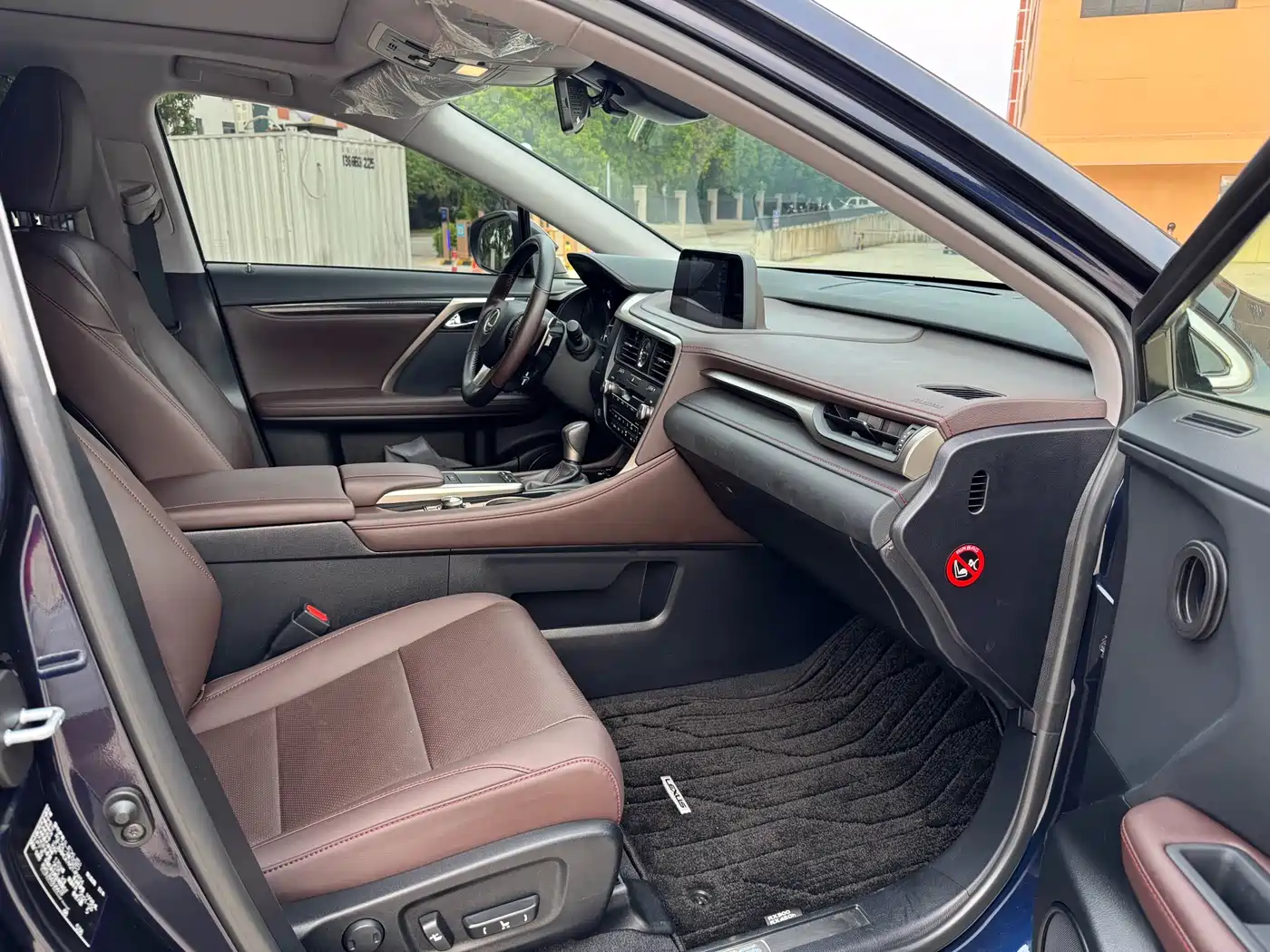 Lexus RX 2020 Facelift 300 AWD Elegance Edition фото 6
