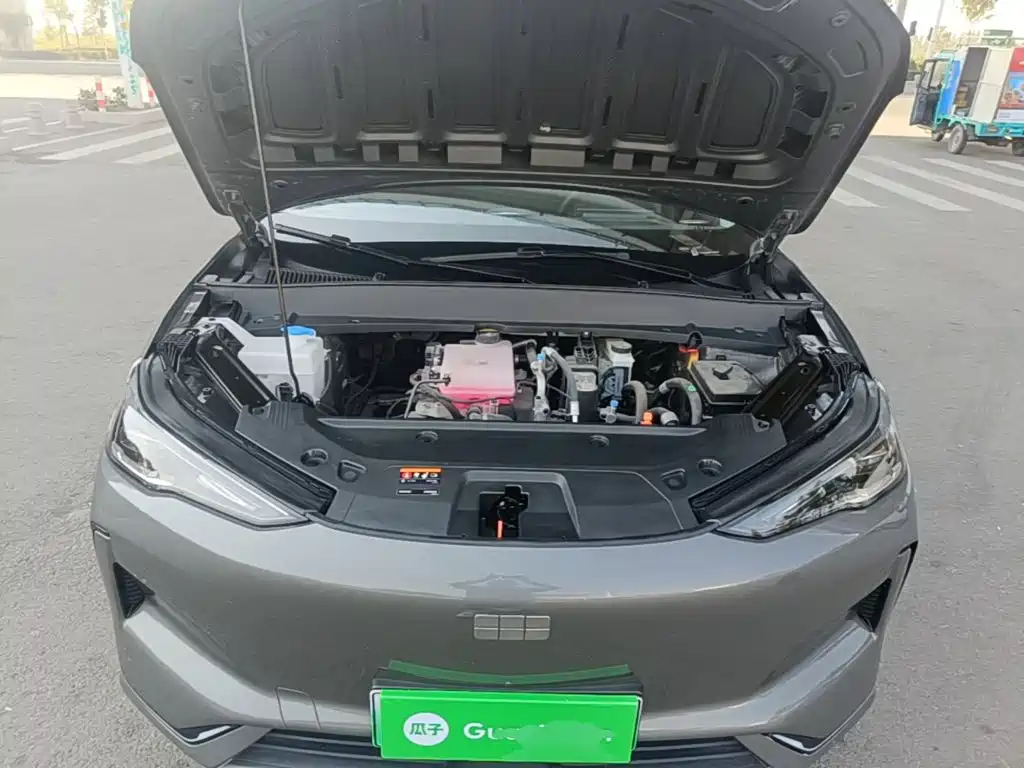 Фото 20 - Geely Galaxy Galaxy E5