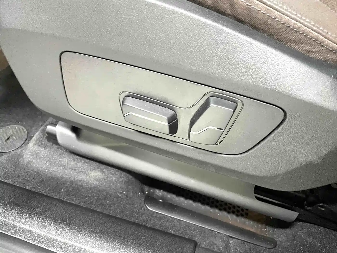 BMW X1 2023 sDrive20Li X Design Package фото 10