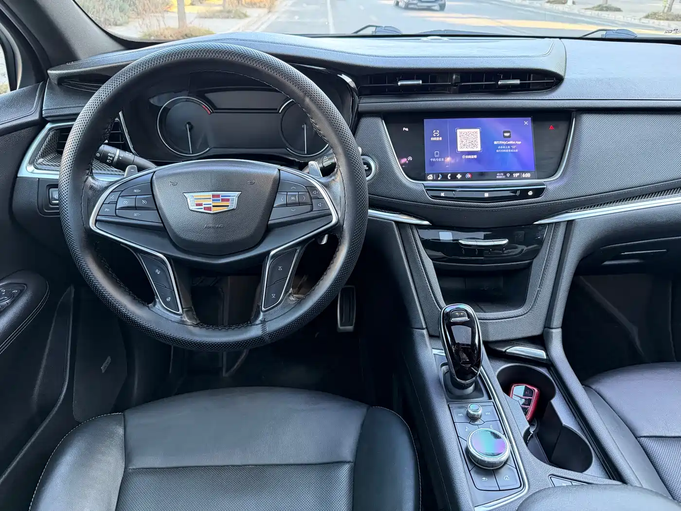 CADILLAC XT5