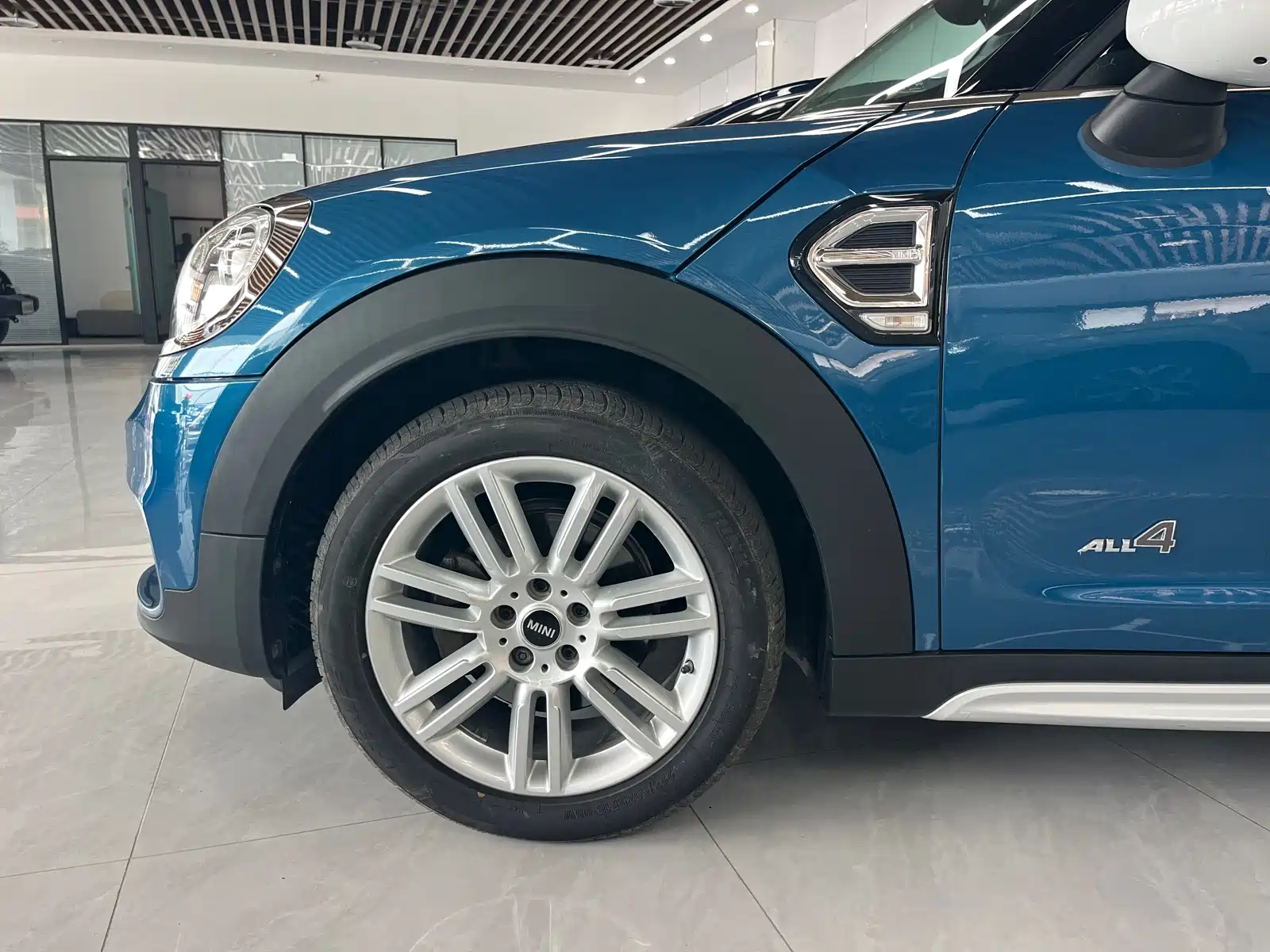 Photo 17 - MINI COUNTRYMAN