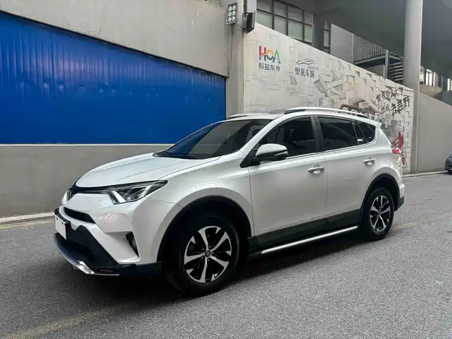 TOYOTA RAV4 RONGFANG