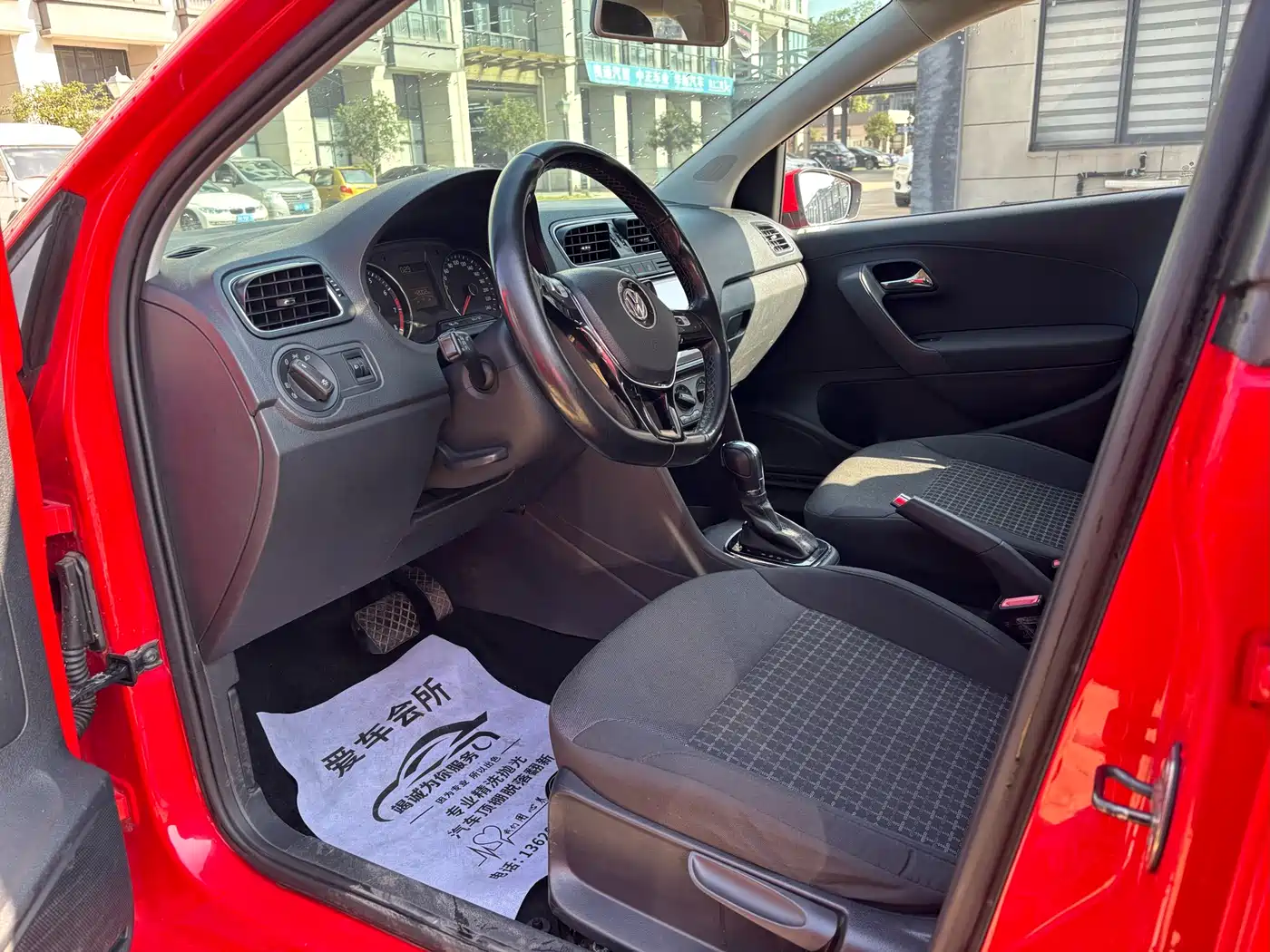 Volkswagen Polo 2018 1.5L Auto Comfort фото 2