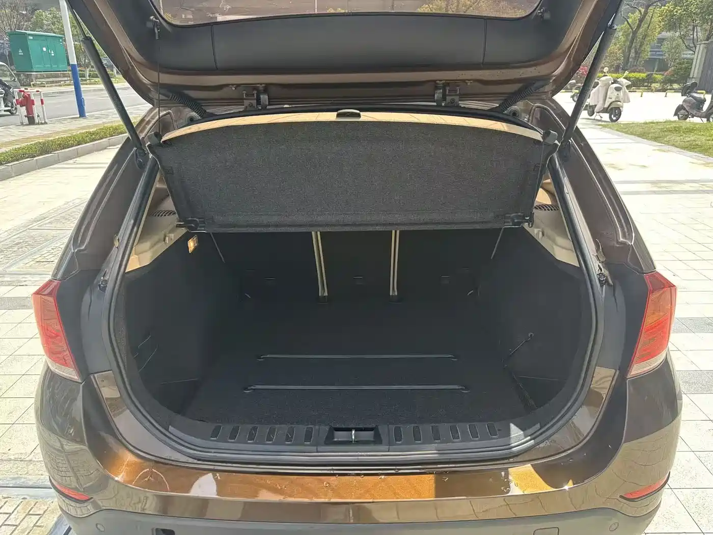BMW X1 (Import) 2012 sDrive18i Luxury фото 19