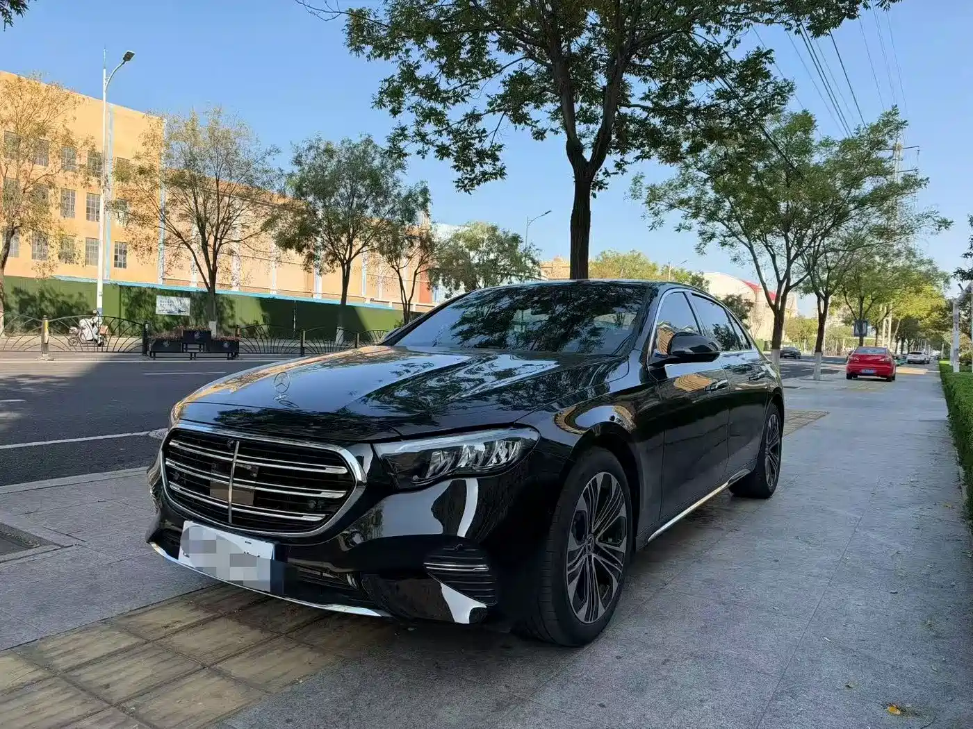 Mercedes-Benz Mercedes-Benz E-Class 2026 E 300 L Luxury